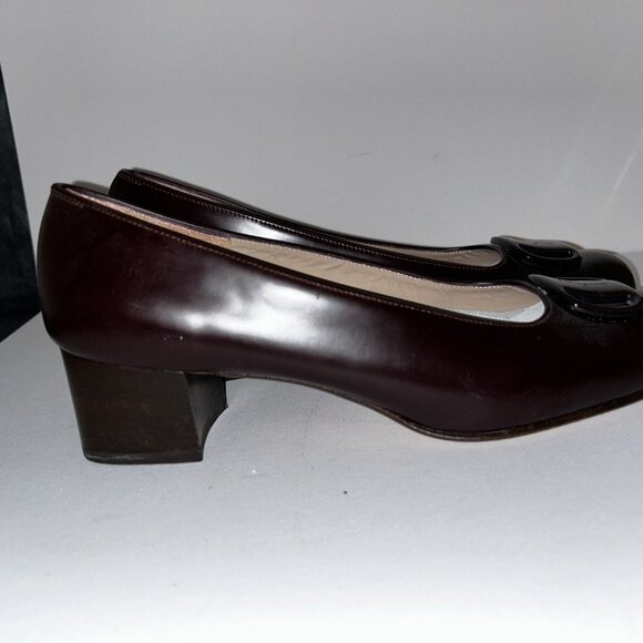Salvatore Ferragamo Brown Leather, Block Heel (1.5"),  Shoe, Size 8B, Like New! - Picture 3 of 8